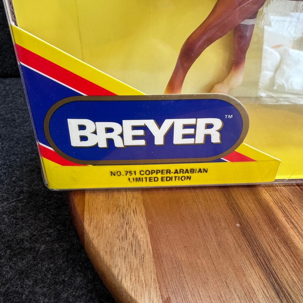 Breyer No 751 Copper Arabian 1999 Limited Edition Model Horse New In Box - Picture 8 of 9